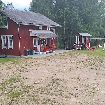 Toma Pirts Liela Villa Ikskile Bagian luar foto