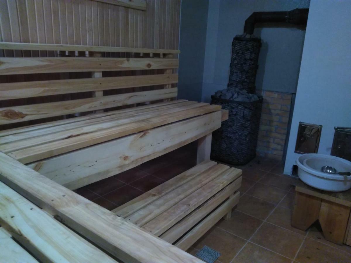 Toma Pirts Liela Villa Ikskile Bagian luar foto